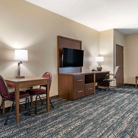 Comfort Inn & Suites Downtown Near University Tuscaloosa Exterior foto